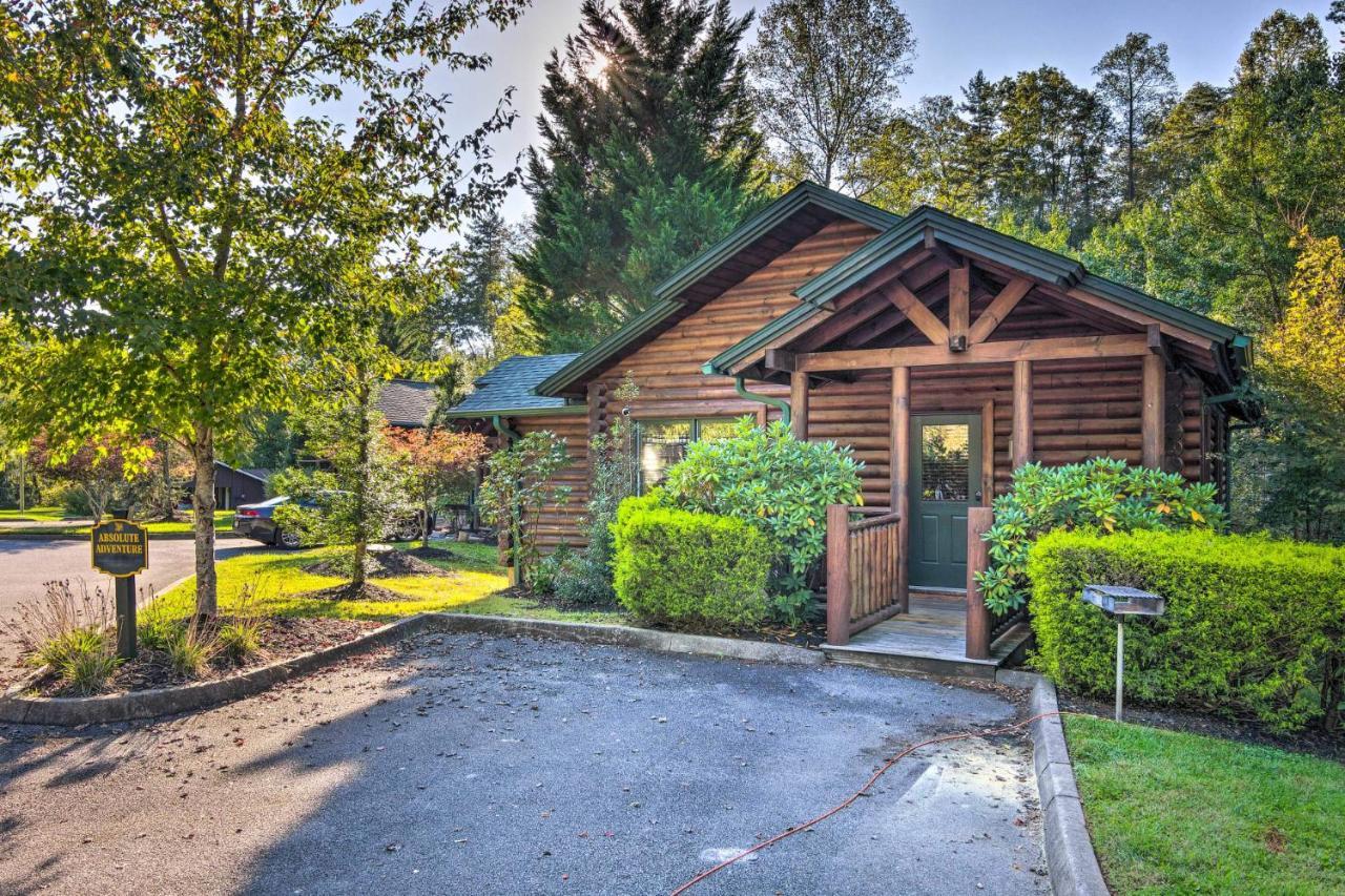 Dog Friendly, Romantic Mtn Getaway Hot Tub Pool Gatlinburg Exteriér fotografie