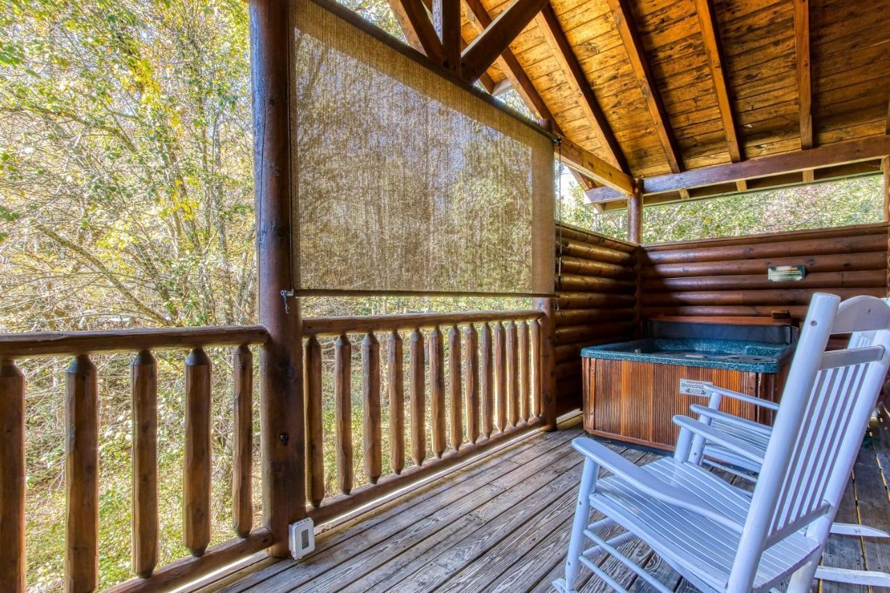 Dog Friendly, Romantic Mtn Getaway Hot Tub Pool Gatlinburg Exteriér fotografie