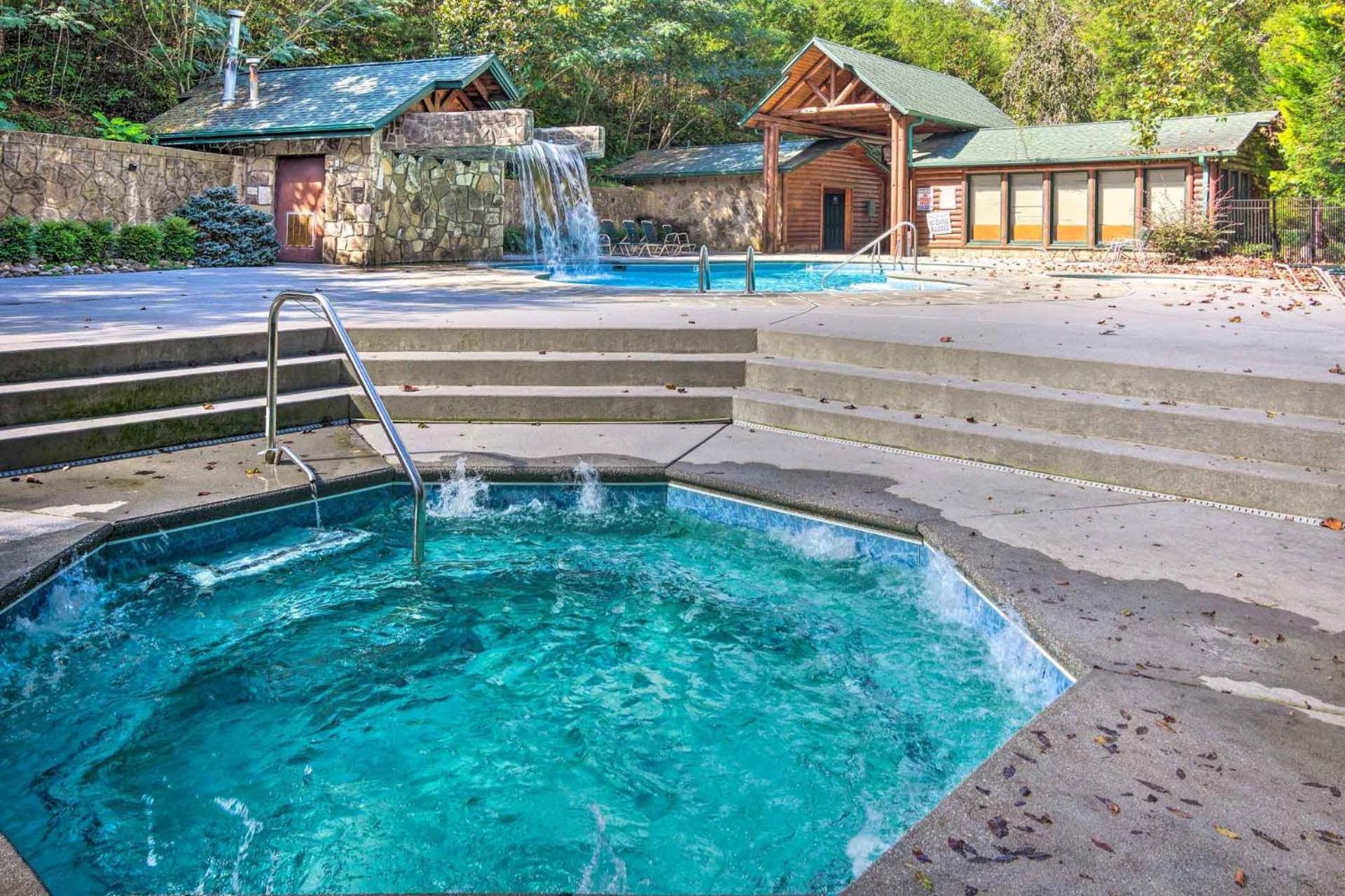 Dog Friendly, Romantic Mtn Getaway Hot Tub Pool Gatlinburg Exteriér fotografie